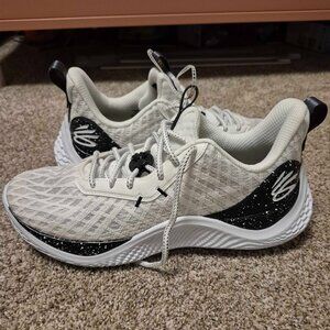 Under Armour Steph Curry Flow 10 Team Curry Basketball Shoes